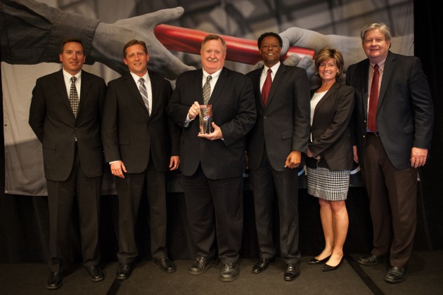 Eaton was recently named one of Cummins’ top suppliers in the U.S. for its technology contribution and partnering. Pictured (L-R): Tim Millwood, executive director, purchasing, Cummins; Scott Adams, executive director, sales, Automotive North America, Eaton; Tom Stover, chief technology officer, Vehicle Group, Eaton; Michael Johnson, director, sales, Automotive North America, Eaton; Lisa Yoder, vice-president, Global Supply Chain and Manufacturing, Cummins; and, Steve Spaulding, vice-president, Engine Business Unit Purchasing and Supply Chain Management, Cummins.