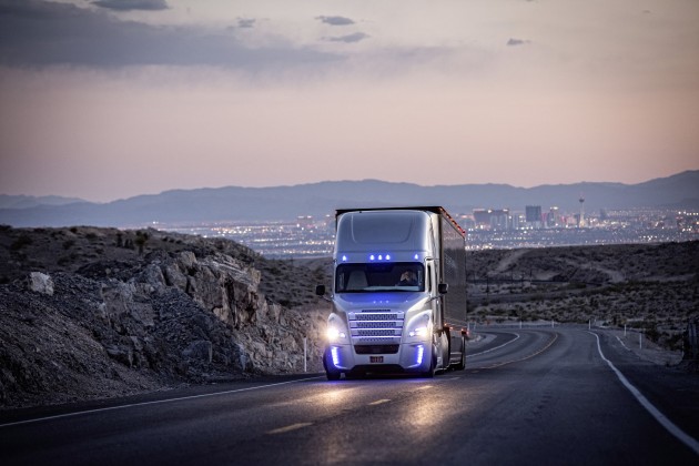World Premiere Freightliner Inspiration Truck