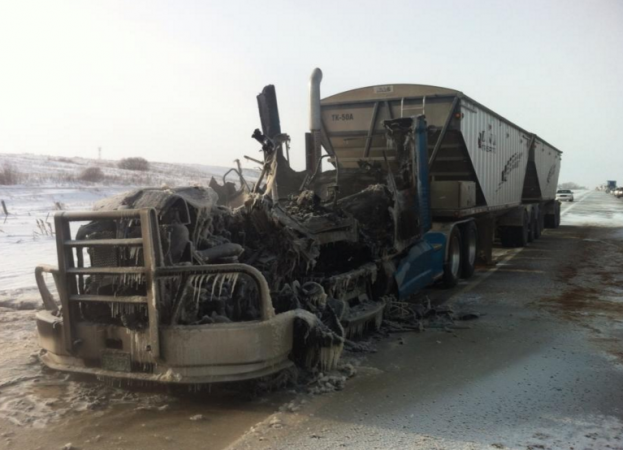 Heiko's burnt-out T660. He named his second truck Second Chance.