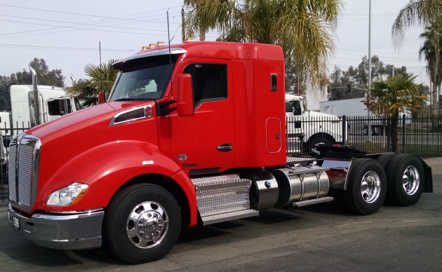A new 40-inch sleeper on a T780.